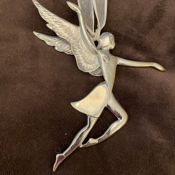 Silver dancer ornament - Picture 2 of 4